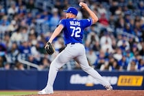 大谷翔平、山本由伸が試合後のマウンドで仲良くロハスの“モノマネ”？ 米爆笑「どっちが上手くやった？」「引き分けだ」