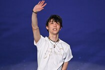 羽生結弦、出演・製作総指揮の単独公演まであと３日　キュートな“３ポーズ”に悶絶「うわぁ♡ドキドキ」「お茶目でかわいい」