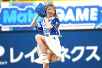 AKB48がハマの空に「かわいい」響いた！ 横浜出身の千葉恵里さんが２年連続セレモニアルピッチでリベンジ成功「10点満点中15点！」
