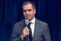 独レジェンドのラームが「スペイン流」こそ守備の最先端と主張！ 一方でイタリアを「時代に取り残された」と指摘し自国サッカーにも警鐘