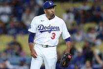 マンシーの劇的HRでド軍サヨナラ勝利も…新守護神ディアズが９回３失点「心配だ」「えっーーどうした」今季初のセーブ失敗