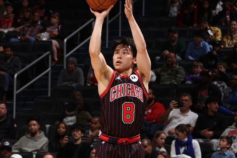 【NBA】河村勇輝、今季最終戦で自己最多14得点!3本の3ポイントを沈めるなど終盤に躍動、ブルズは大敗しラストゲームを白星で飾れず<DUNKSHOOT>