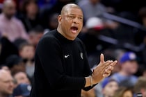 退任が報じられたバックスのリバースHC。本人は今季最終戦後「思い通りにいかなかったが、チャレンジを楽しんだ」＜DUNKSHOOT＞