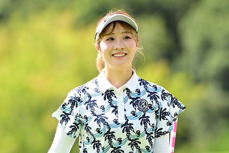 「いかつ可愛すぎ」女子ゴルフの都玲華が公開した“白のベンツ”に大反響「やはり華がある」「助手席に乗せて」
