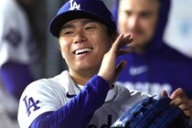 山本由伸、打者20人連続アウトの快刀乱麻で８回途中１失点＆４戦連続QS　３勝目ならずもLAメディアが激賞の“３文字”