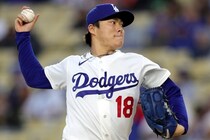 山本由伸が驚異の運動能力で味方のミスをカバー！「ファンは皆、心臓発作を起こしそうに」ドジャース“ご意見番”も反応