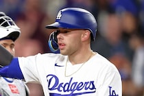 大谷翔平が25歳同僚に課した“まさかの難題”「おい、今日ホームラン打ってこい」　試合後には大谷ならではの称賛「今日のDHはとても良かったね」