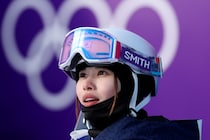 五輪モーグルで注目集めた25歳の日本女子が“ヘソ出し”モデル起用　美白からのぞく鍛えた腹筋「かっちょえぇぇぇ」