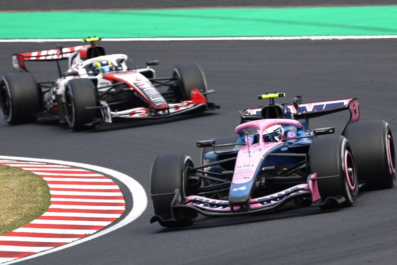 【F1】ルール修正で「一貫して限界走行できるように」　英専門メディアは「常識的なアプローチ」と高評価も“最高速50キロ減”問題は未解決と指摘