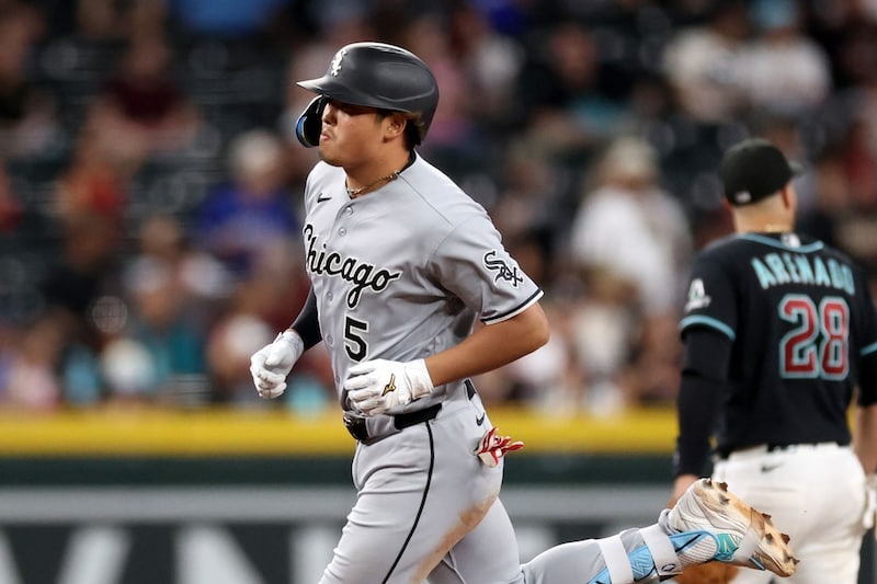 「マジかよ、冗談だろ！」村上宗隆が驚異の５戦連発10号、米ファン狂喜乱舞!! 137m超特大弾に「彼にすべての金を払え！」