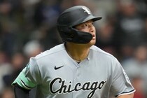 「化け物すぎる！」村上宗隆、記録ずくめの10号到達＆OPS1.0超えにネット騒然「完全に“村神モード”入ってる」