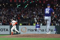 「２試合でたった１点かよ」ドジャース完封負け、直近５戦４敗にLAファン不満ぶちまけ「なぜ大谷翔平を６回でマウンドから下ろしたのか？」