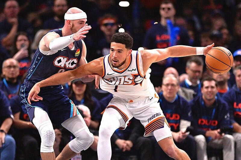 「罰金くらっても構わない」“理由不明のジャッジ”にスター選手ブチギレ「最初から最後までひどかった。WWEみたいだと...」【NBAプレーオフ】