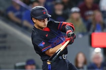 ４試合ぶりの４号特大弾...岡本和真が「再び良い方向へ向かっている」地元記者から称賛の声「とんでもない一発だ」