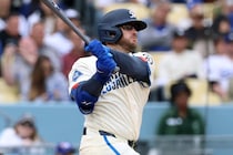 ドジャースの猛打さく裂で12得点大勝！ 佐々木朗希は今季初勝利 カブスは鈴木誠也のソロが空砲に、連勝は10でストップ