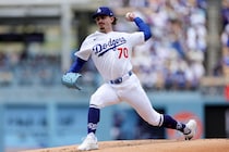 「ドジャースにとって頼もしい存在」先発の25歳左腕が６回109球無失点の熱投　LA記者称賛「防御率は1.50まで改善」「安心感を持てる」