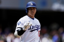 「待ってました！」大谷翔平、12試合60打席ぶりの“豪快６号”に列島歓喜「なんでそのコース逆方向に...」「さすがすぎる」