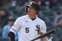 「今すぐ目を覚ませ！」シカゴ放送局が深夜に絶叫!! 村上宗隆の12号逆転３ランに驚嘆「ありえない」本塁打リーグ単独トップ