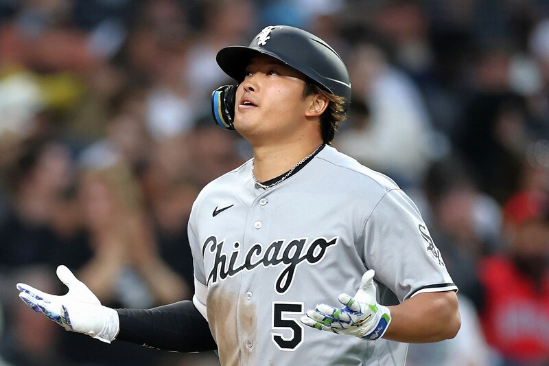 「ムネタカは完全にイカレてる!」村上宗隆の“MLB単独トップ”13号3ランに現地熱狂「53億円をはるかに上回る活躍」「個人的には大谷より...」