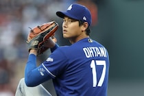 大谷翔平が「破るかもしれないメジャー記録」米メディア期待「歴史の壁を突破する選手がいるとすれば…」村上宗隆の“ジャッジ超え”にも注目