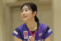 「全く別人の妖艶さ」志田千陽、“雰囲気ガラリ”のモデル姿に大反響「なんかエレガント」「綺麗すぎますよ」