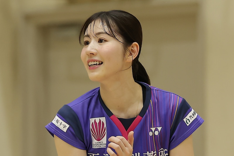 「全く別人の妖艶さ」志田千陽、“雰囲気ガラリ”のモデル姿に大反響「なんかエレガント」「綺麗すぎますよ」