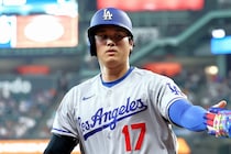 大谷翔平の26打席ぶりヒットなど、14安打12得点とドジャース打線が爆発！　グラスノーの緊急降板のピンチを投打で跳ねのけ、アストロズに大勝