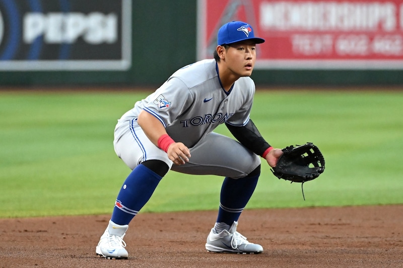 「長嶋さんに見せてあげたかった」岡本和真のファインプレー、米記者と野球ファン激賞「GG賞取れるんじゃないか」「ゲレーロの安定感、エグすぎる」