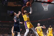 【NBA】八村塁が４本の３ポイント含む16得点と躍動！しかしレイカーズは後半に失速、サンダーに２連敗でホームの第３戦へ＜DUNKSHOOT＞