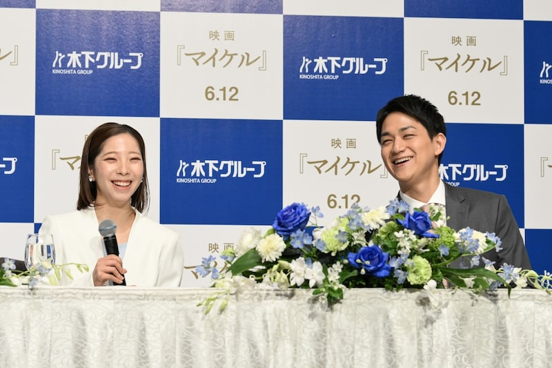 引退会見から10日後、“りくりゅう”からの報告に驚き　雰囲気一変の最新ショット「普通のかっこいいカップル」「りくちゃんの髪型が…」