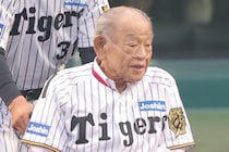 「え？本人？」プロ野球伝説左腕の78歳・江夏豊氏、約６年７か月ぶりのSNS投稿にネット仰天「色々ビックリです」「お元気そう」