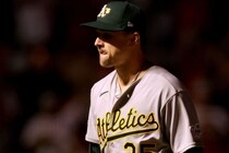 天国から地獄…アスレティックス右腕が８回まで“ノーノー”の快挙→９回まさかの逆転サヨナラ被弾で負け投手「残酷だ」「胸が張り裂けそう」