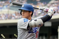 「まさに規格外の存在」大谷翔平、投げては防御率0.73　打っては６戦ぶり８号先頭打者弾「二刀流でスタメン起用するべきだと、自らのバットで強烈に証明」LA記者驚嘆