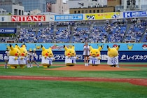 「ハマスタいたの～！」DeNA戦にいた“漫才２連覇の人気芸人”にファン驚き「ピカチュウの破壊力よ」「びっくり」