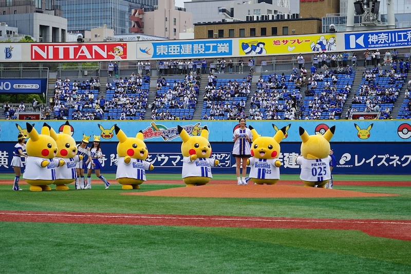 「ハマスタいたの~!」DeNA戦にいた“漫才2連覇の人気芸人”にファン驚き「ピカチュウの破壊力よ」「びっくり」