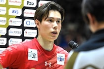 「念願の…」バレー高橋藍が兄・塁らと堪能した“グルメ”　変顔？になるほどおちゃめな姿に「輝いてます」