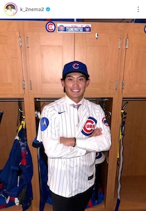 日米球界に突如飛び込んだ吉報　カブスとマイナー契約したイケメン元慶大が電撃婚約！ “お嫁さん”をお姫様抱っこ