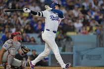 ドジャース６連勝！ 大谷翔平２戦連発10号アーチ、フリーマン、マンシー、スミスにも一発　先発ロブレスキーが７回１失点と好投