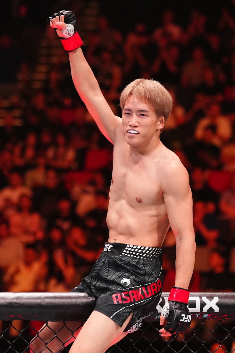 「勝ったあああああ！！」朝倉海、涙のUFC初勝利！ 圧巻110秒KO葬にネット歓喜「泣きそう」「いやー、強かった」Xでトレンド入りの大盛況