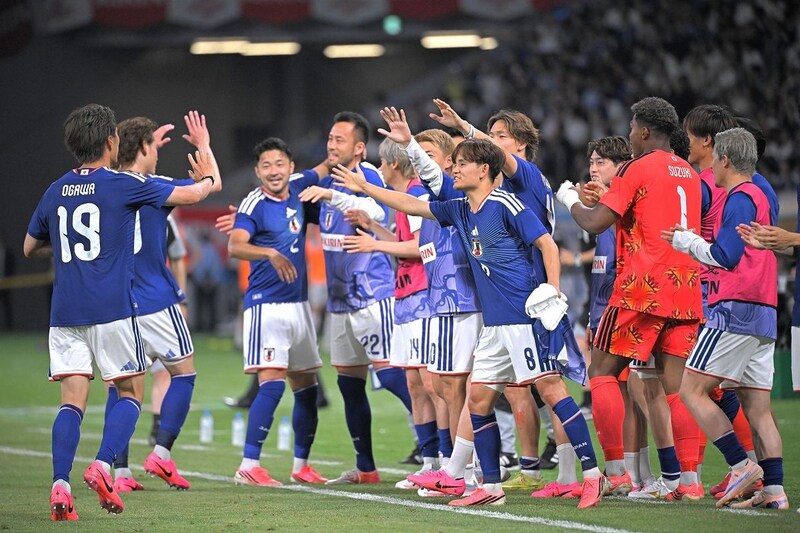「勝ったけど...」W杯直前、日本がアイスランドに辛勝「デカい相手に負けなくなった」「ようやく１点。なんか連携悪い」賛否両論の声