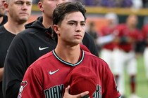 Dバックスのルーキー、24歳トロイがドジャース戦で躍動「フェンスを越えるには十分だと思った」メジャー初アーチにセーフティーバント　米メディア大注目