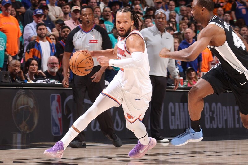 【NBAファイナル】死闘となった第１戦を制したのはニックス！ブランソンが30得点＆勝負所で躍動し、27年ぶりの頂上決戦で先勝を飾る＜DUNKSHOOT＞