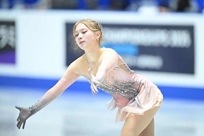 「素敵なご縁に恵まれ…」日本の17歳ジュニア有望株から嬉しい“近況報告”「今後とも温かく見守って…」 来季は祖国の選手として活動