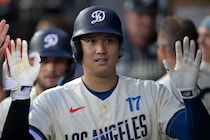 「ド派手ピンク看板」大谷翔平が今季11号の裏で...ドジャー・スタジアムで目立つ日本企業に視線集中「こんなにも次々と...」「ロスを支配」