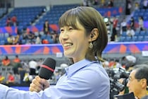「どんどん綺麗になっていく」女子バレー日本代表戦で解説務めた“37歳のレジェンド”　近影に反響「若返った」「かわいい」