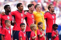 イングランド代表のW杯ベースキャンプ地近くで発砲事件　９人負傷、命に別状なし　米ミズーリ州カンザスシティ　チームはフロリダ州で事前合宿中
