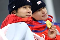 「えーーっ！！」「マジかー」五輪スノボ金メダリストから届いた“嬉しい一報”にファン喝采！「涙が止まらない」