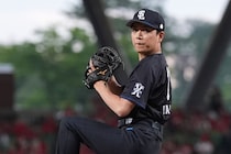 「バチくそ良いボールやん」山崎育三郎が魅せた107kmストライク投球にどよめき「スカウトお待ちしております笑」と自画自賛