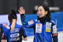 「信じられない」五輪２大会連続メダルのロコ・ソラーレ、日本選手権１次L敗退に反響続々「３試合連続コンシード負け…」「まさかが現実になってしまった」