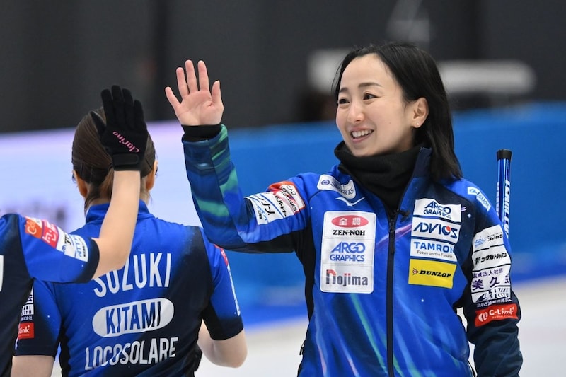 「信じられない」五輪2大会連続メダルのロコ・ソラーレ、日本選手権1次L敗退に反響続々「3試合連続コンシード負け…」「まさかが現実になってしまった」